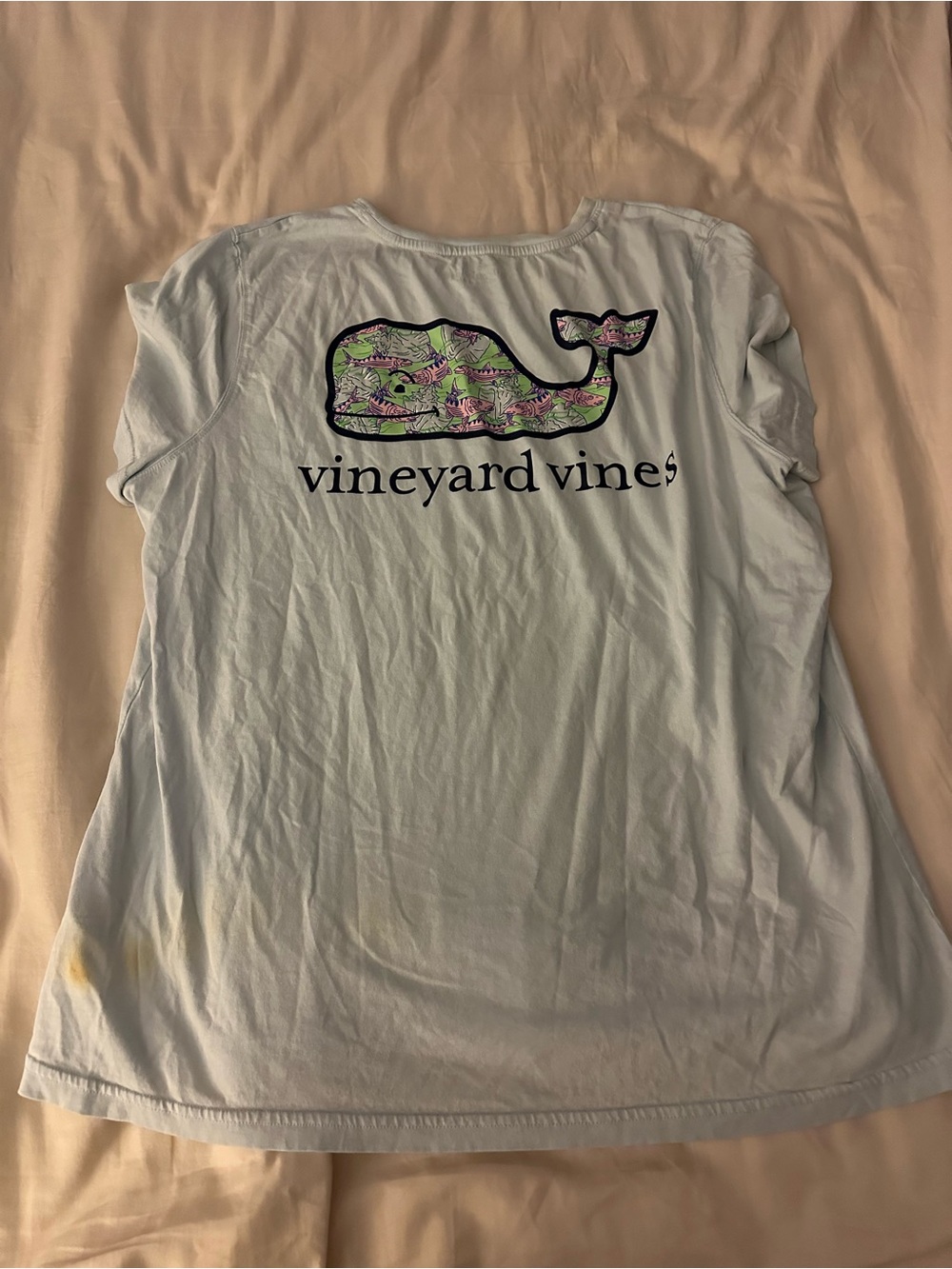 Vineyard Vines White Pocket Tee with Pink & Green Patterned Whale